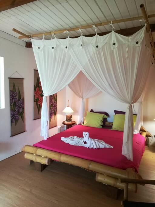 Bungalow Atypique Ti Bambou A 500M De La Plage Sainte-Anne  Eksteriør billede