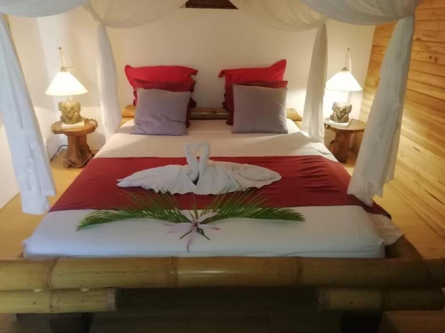 Bungalow Atypique Ti Bambou A 500M De La Plage Sainte-Anne  Eksteriør billede