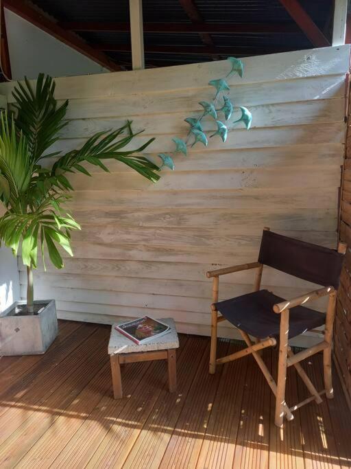 Bungalow Atypique Ti Bambou A 500M De La Plage Sainte-Anne  Eksteriør billede
